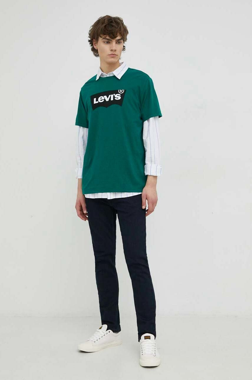Levi's Памучна тениска в зелено с принт - Pepit.bg