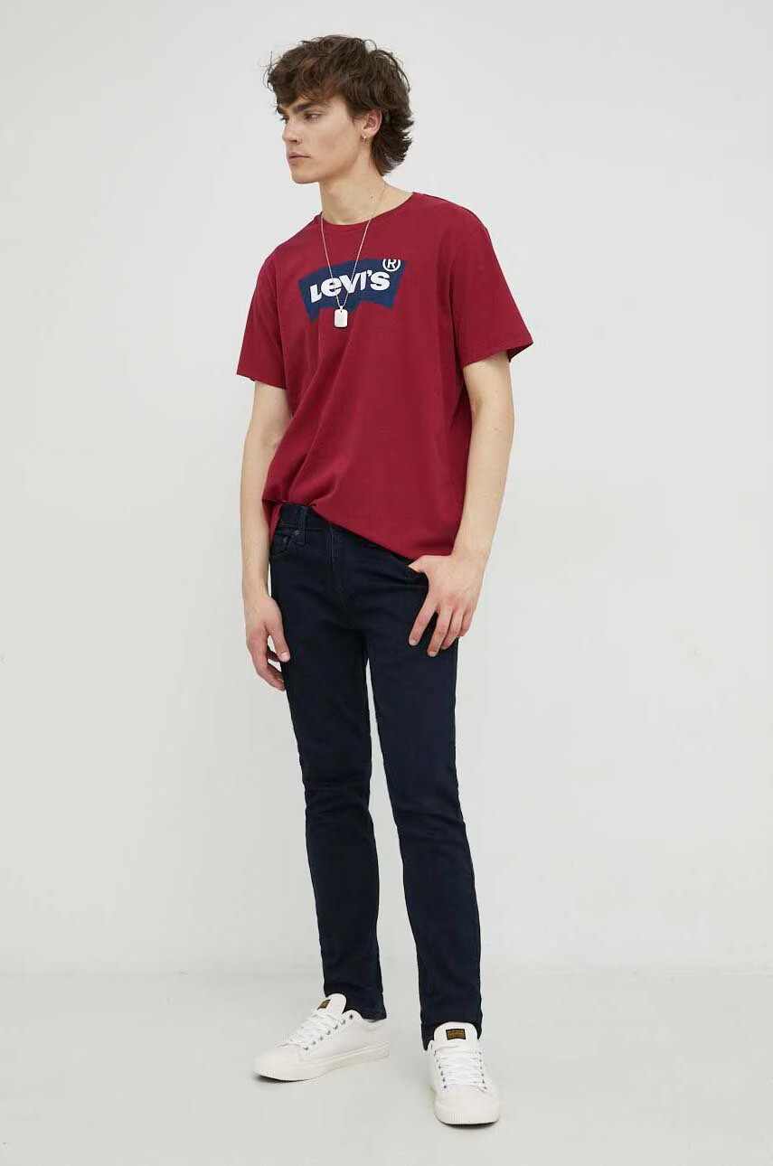Levi's Памучна тениска в бордо с принт - Pepit.bg