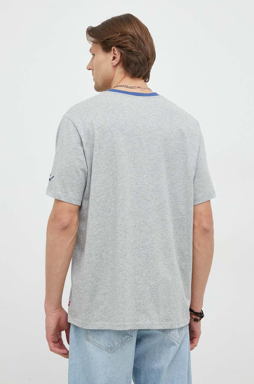 Levi's Памучна тениска в сиво с принт - Pepit.bg