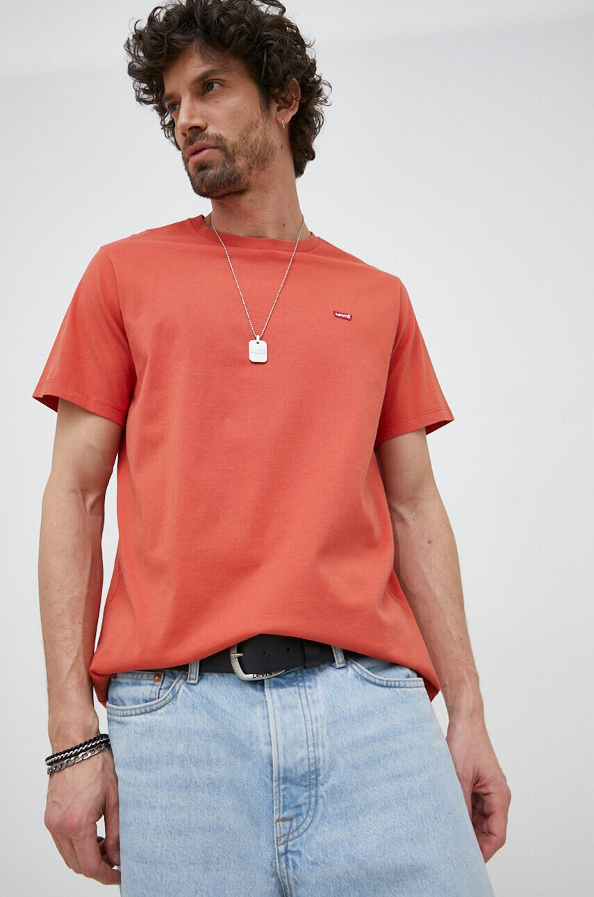Levi's Памучна тениска в синьо с изчистен дизайн - Pepit.bg