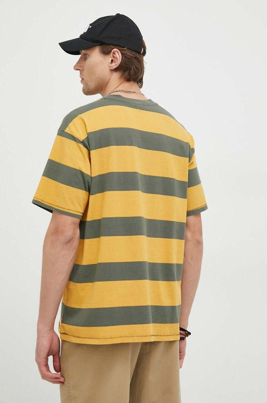 Levi's Памучна тениска в зелено с десен - Pepit.bg