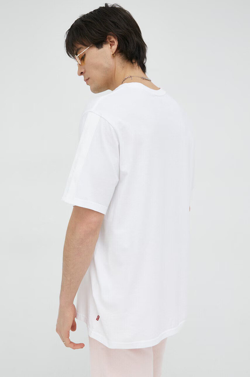 Levi's Памучна тениска в бяло с апликация - Pepit.bg