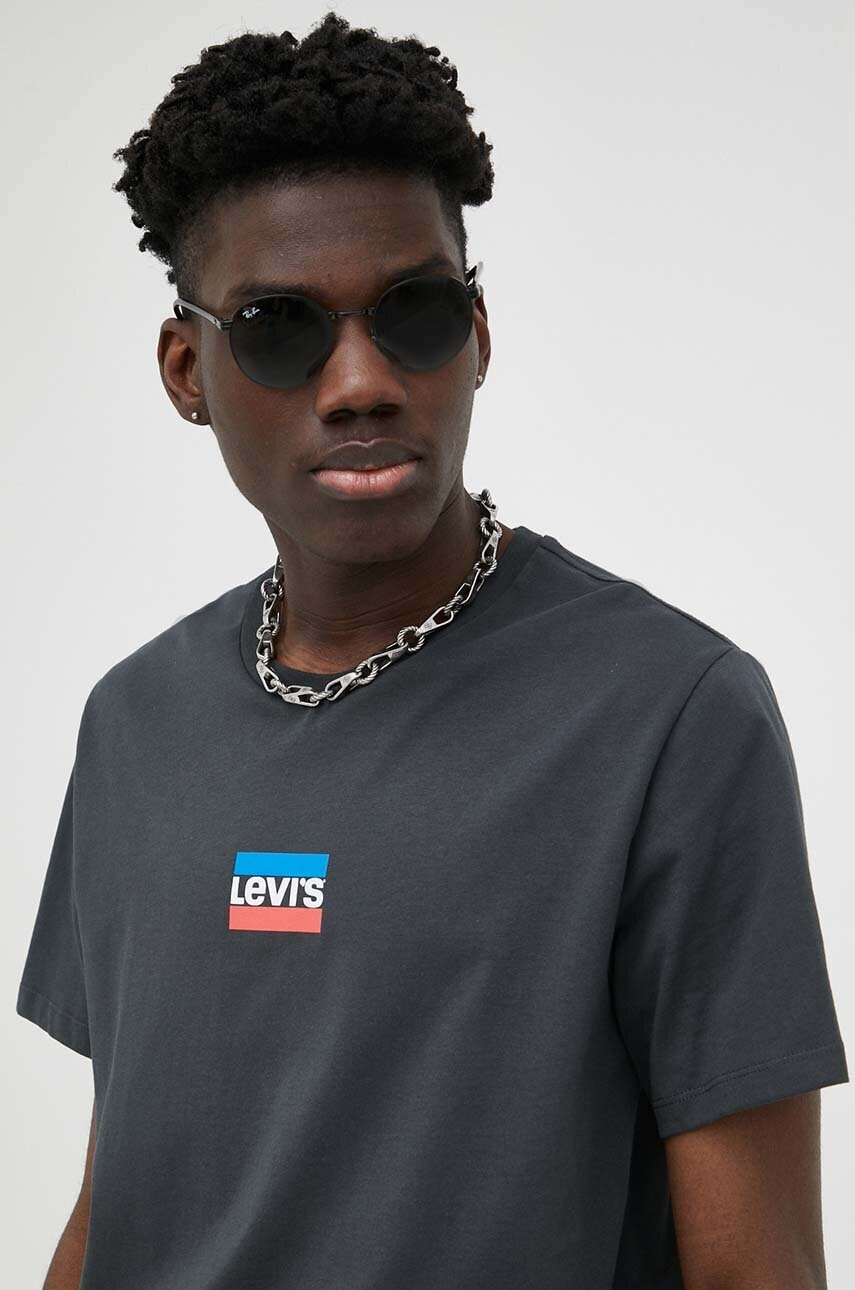 Levi's Памучна тениска в сиво с принт - Pepit.bg