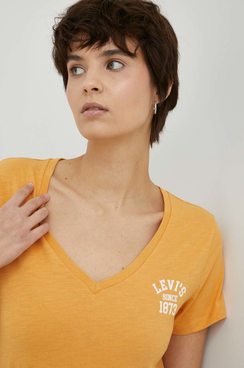 Levi's Памучна тениска в оранжево - Pepit.bg