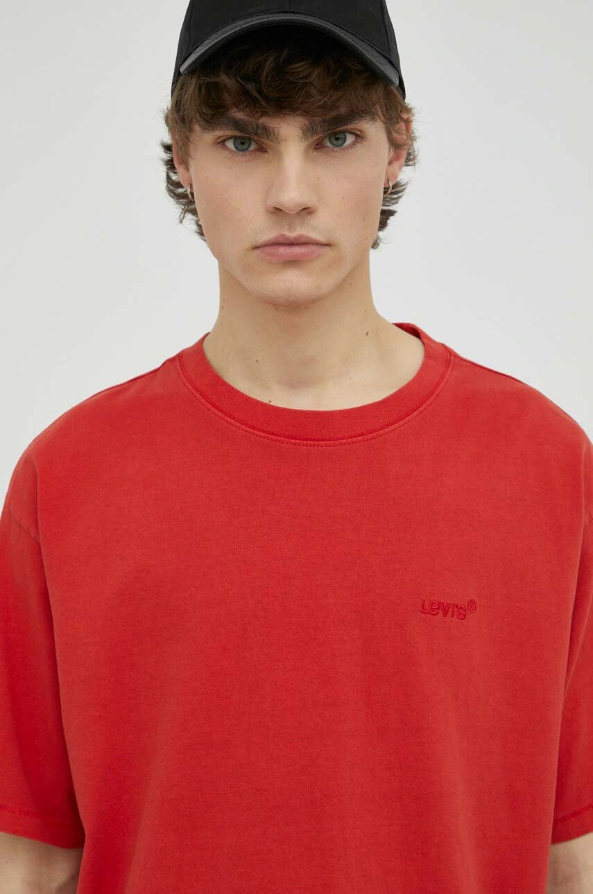 Levi's Памучна тениска в червено с изчистен дизайн - Pepit.bg