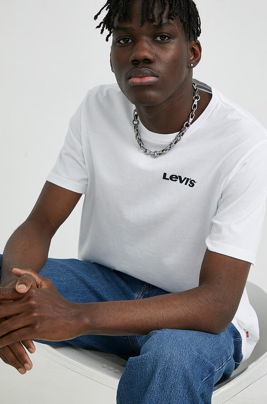 Levi's Памучна тениска в бяло с принт - Pepit.bg