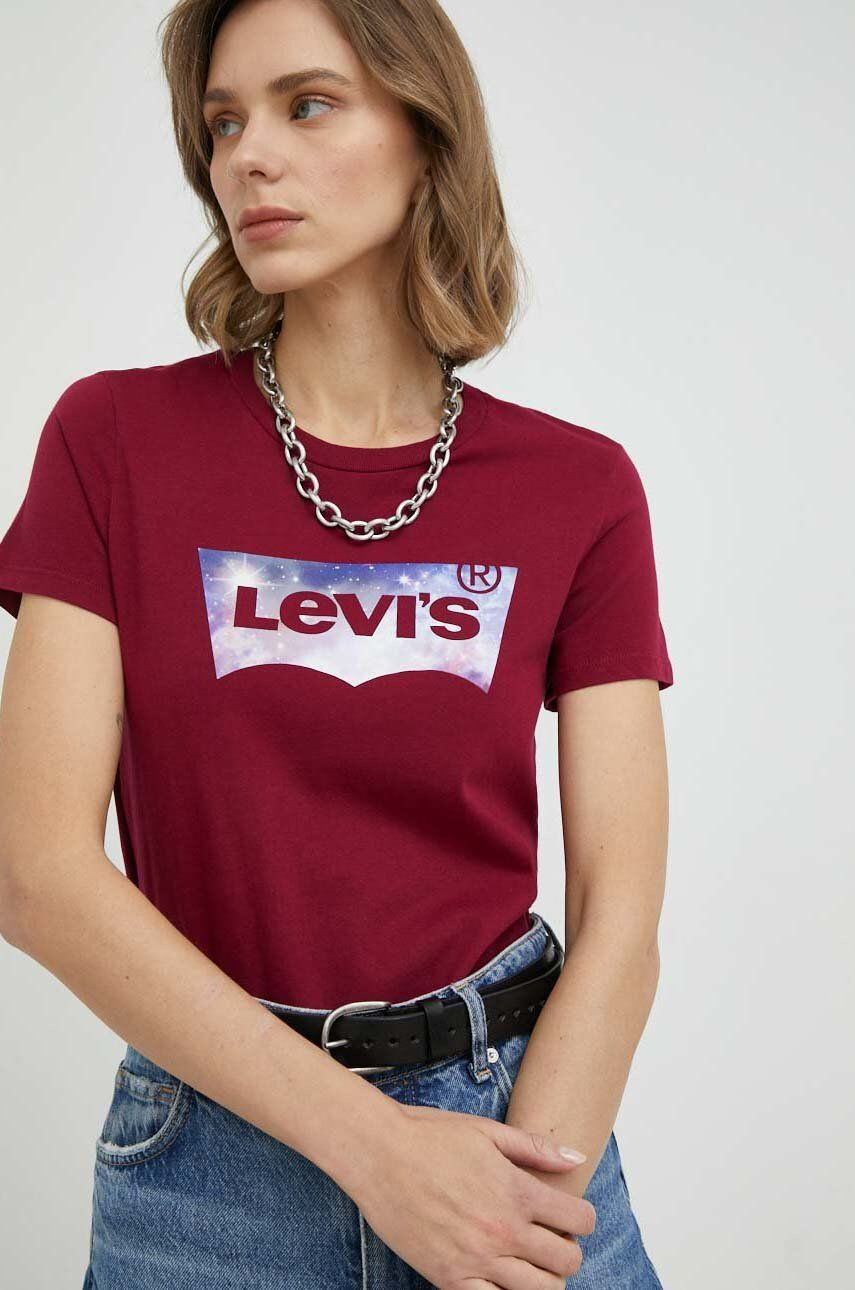 Levi's Памучна тениска в бордо - Pepit.bg