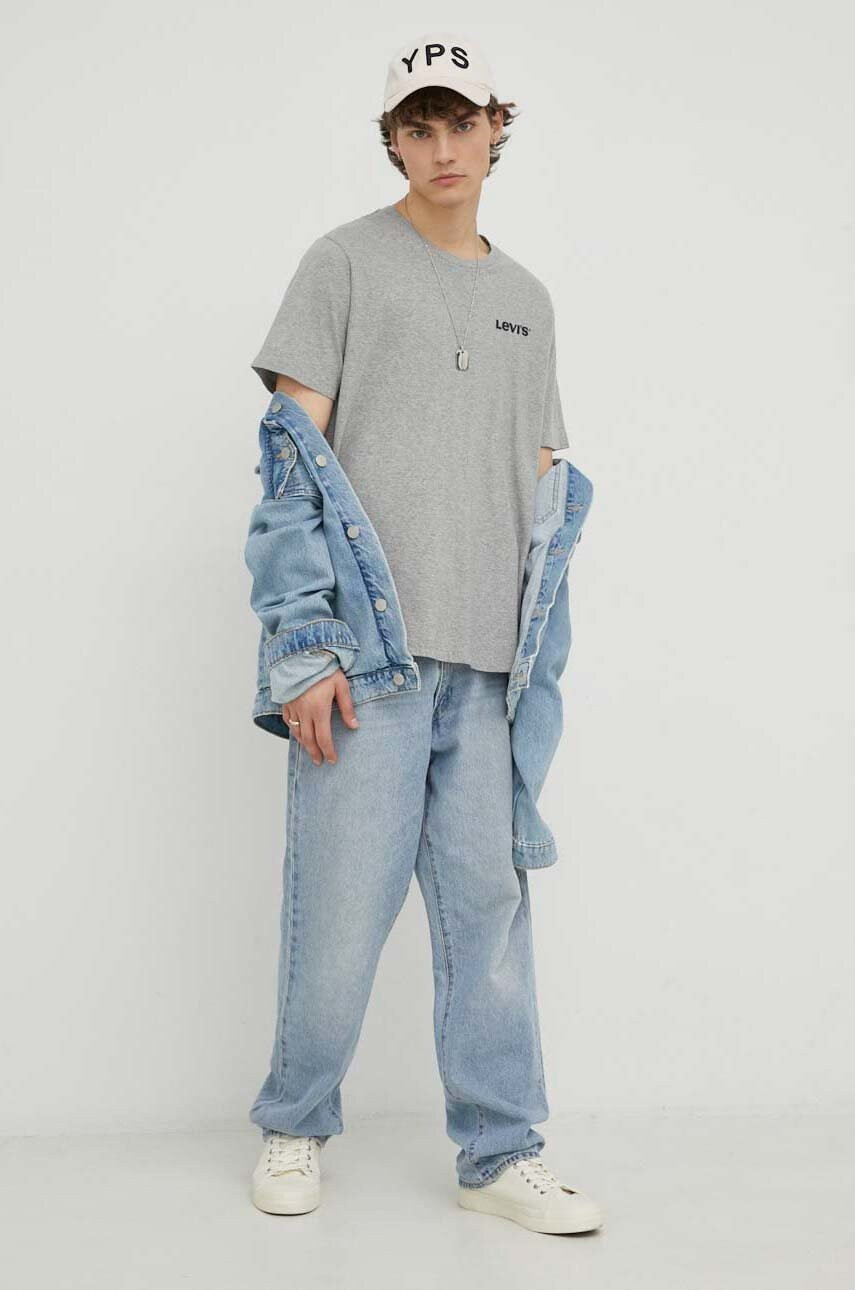 Levi's Памучна тениска в сиво с принт - Pepit.bg