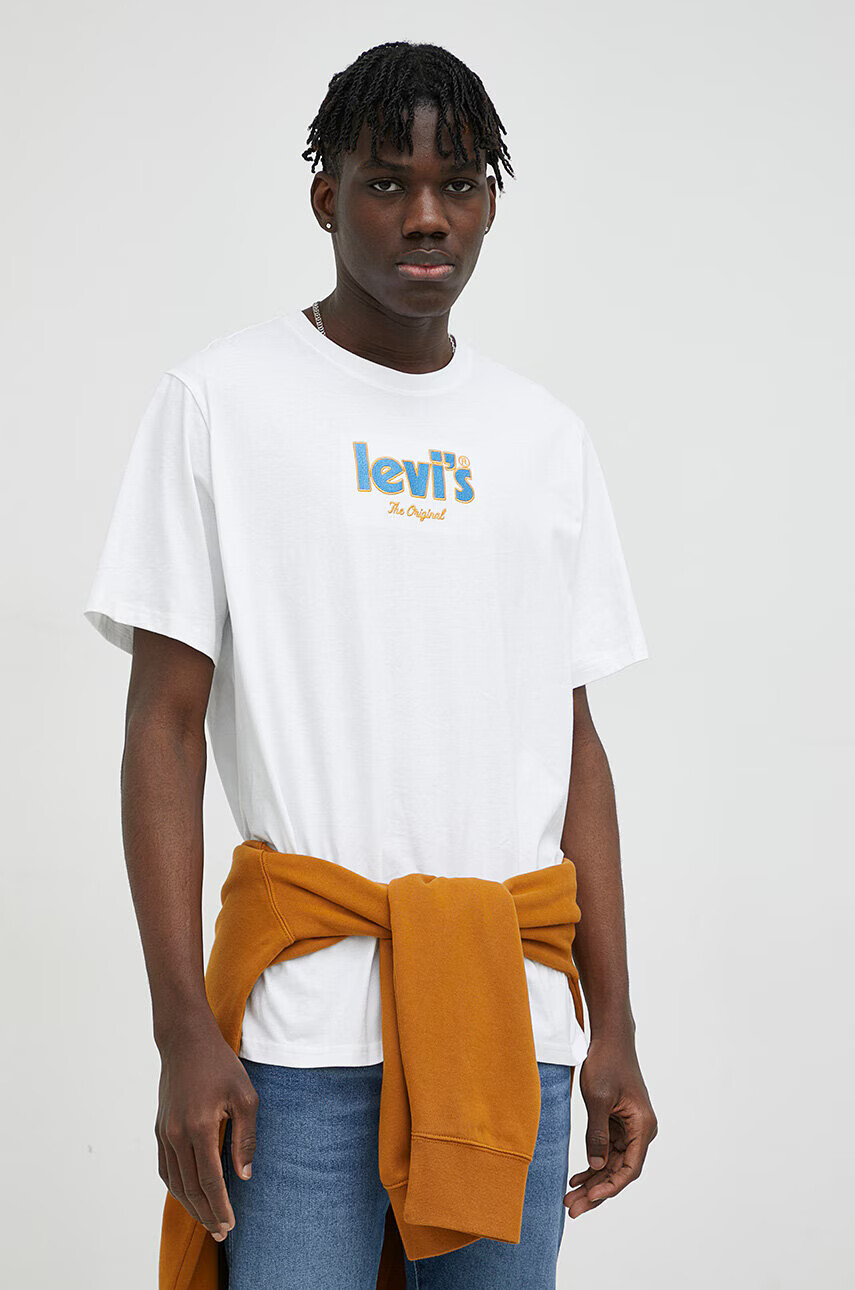 Levi's Памучна тениска В бяло с апликация - Pepit.bg