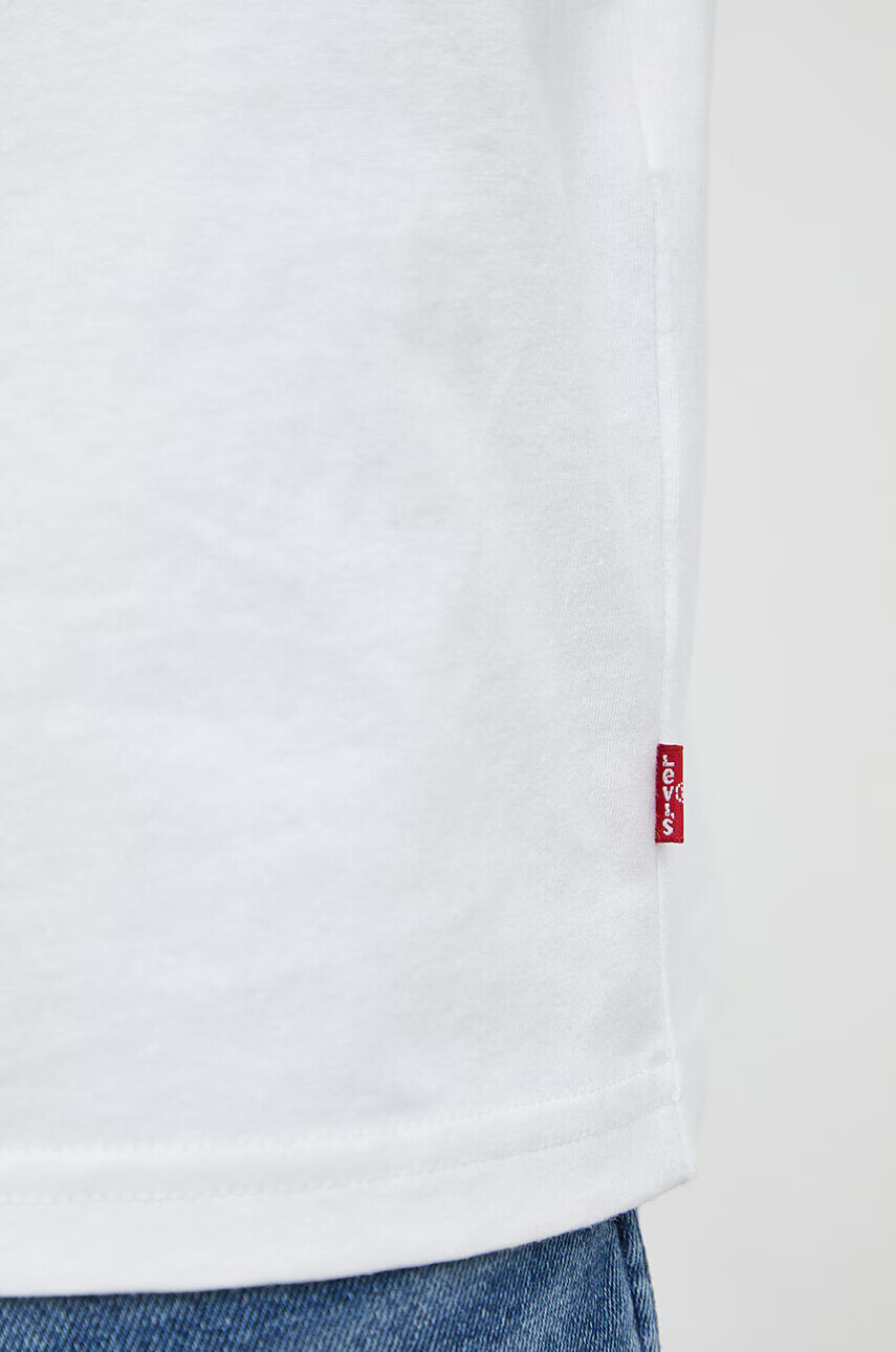 Levi's Памучна тениска В бяло с апликация - Pepit.bg