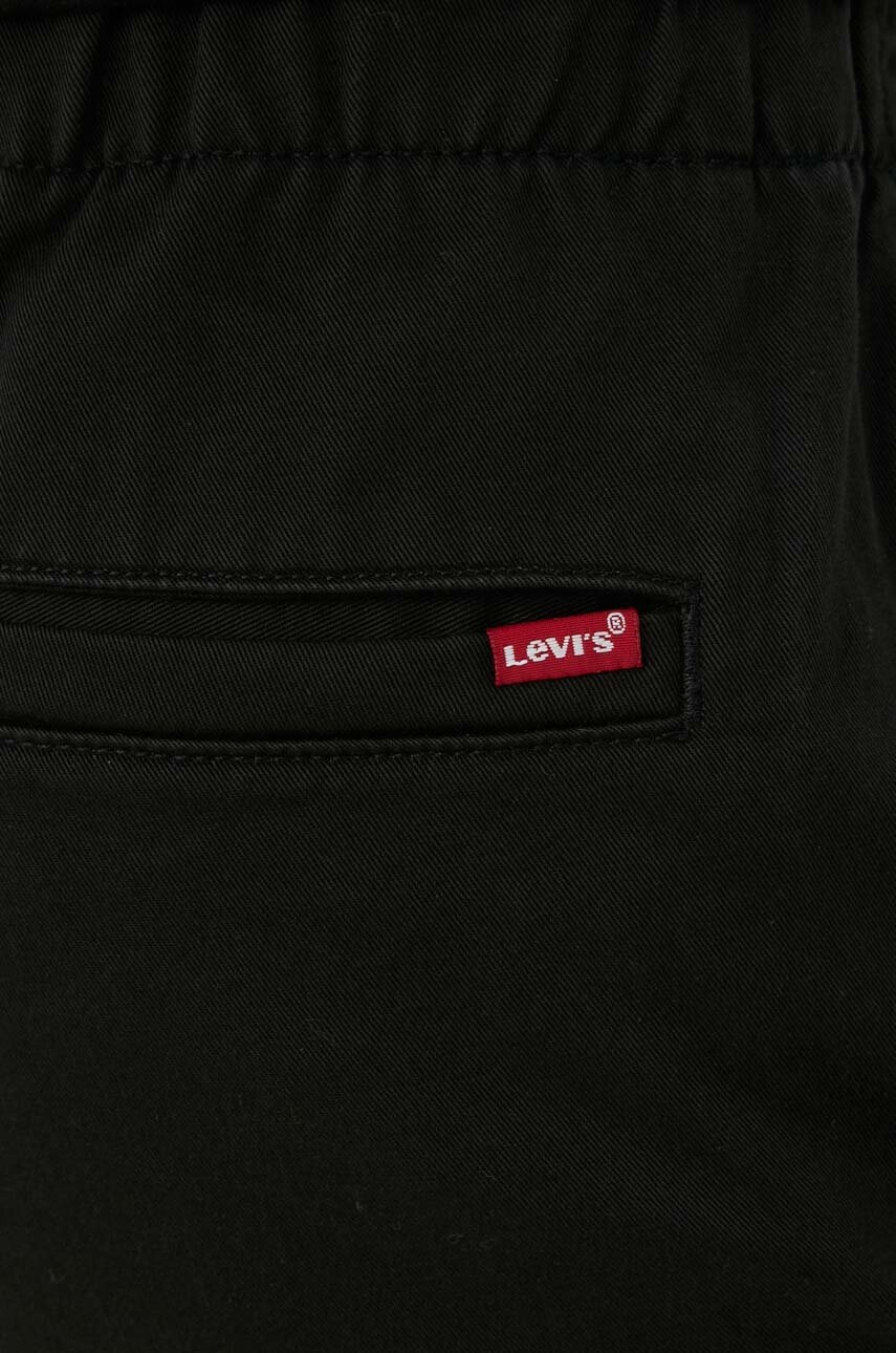 Levi's Панталони в черно с кройка тип чино - Pepit.bg