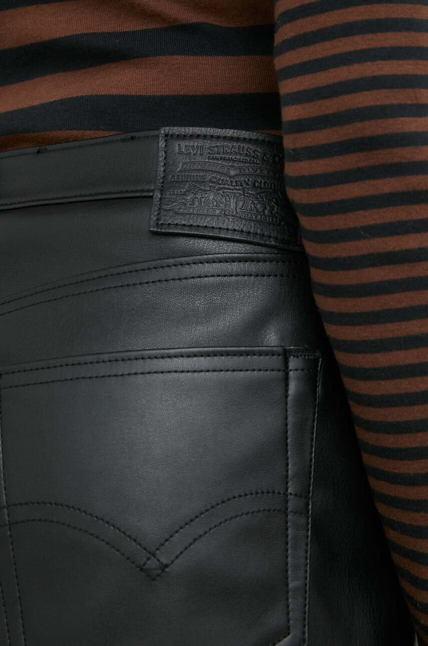 Levi's Пола в черно къс модел с кройка тип молив - Pepit.bg