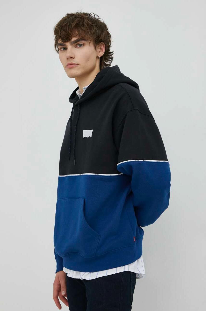 Levi's Суичър с качулка с десен - Pepit.bg