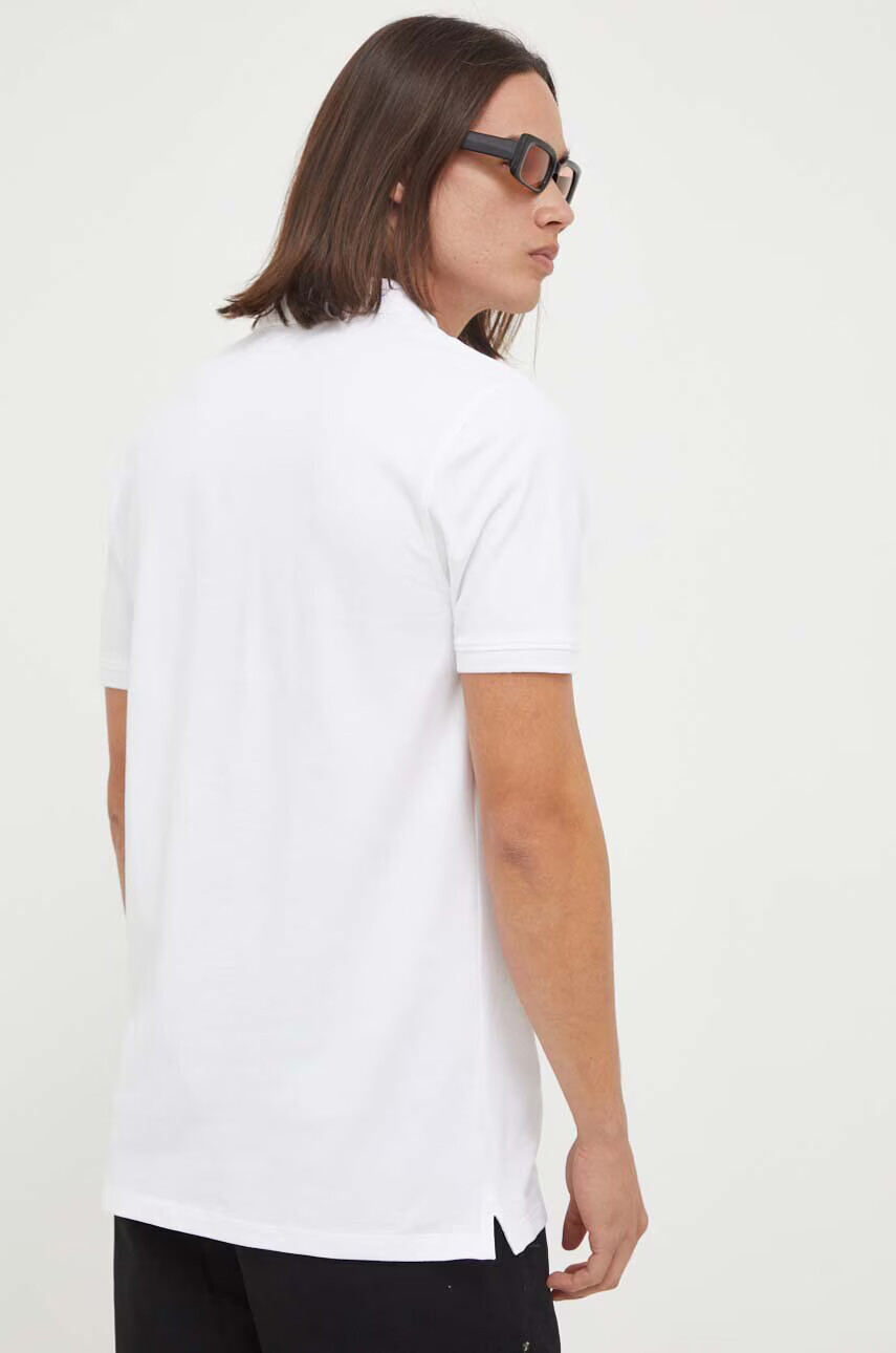 Levi's Тениска с яка в бяло с апликация - Pepit.bg