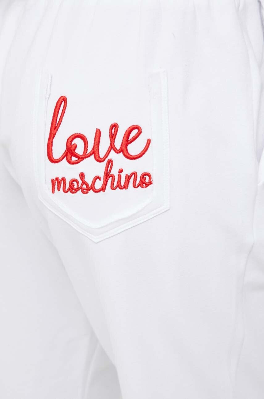 Love Moschino Анцуг дамски в бяло - Pepit.bg