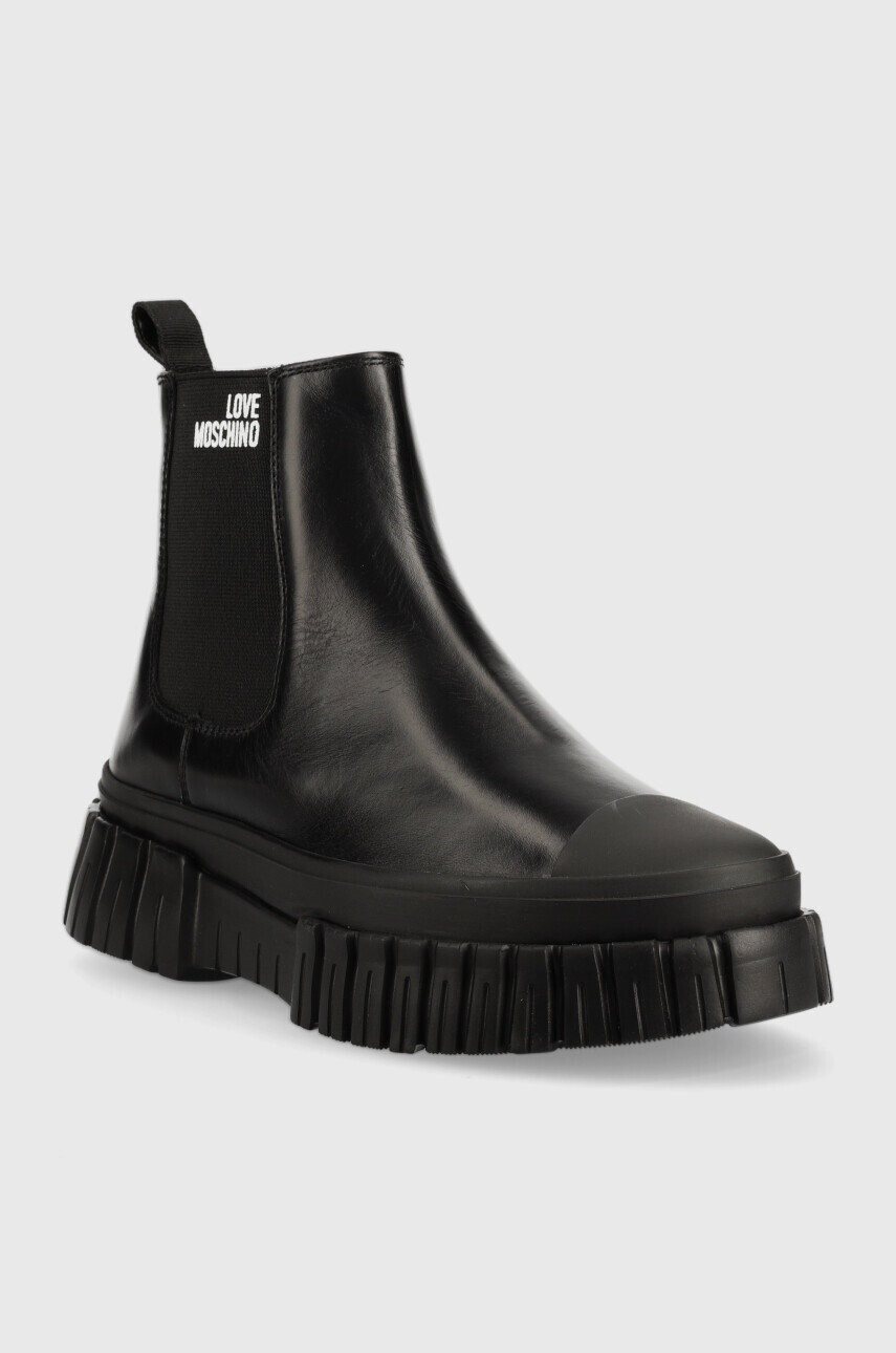 Love Moschino Боти челси в черно с платформа - Pepit.bg
