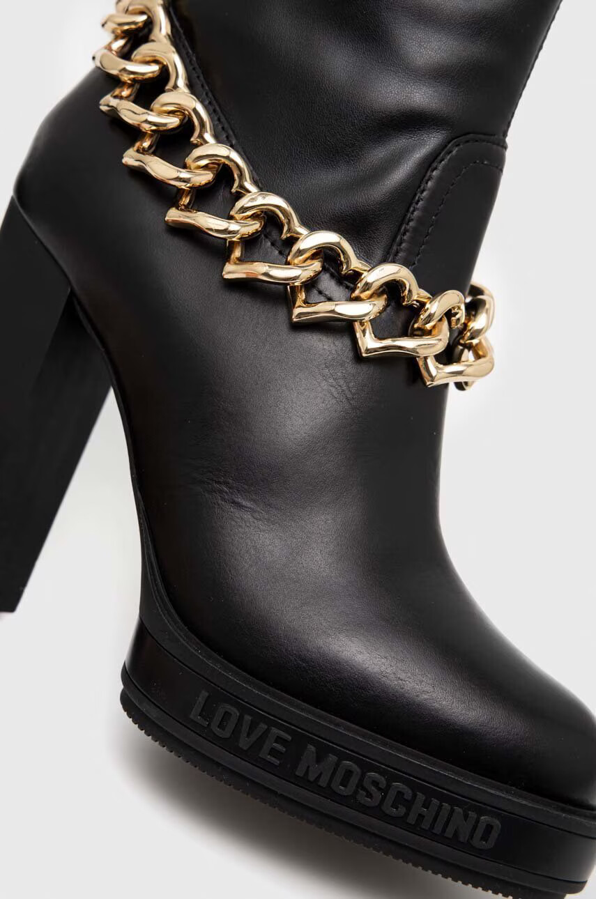 Love Moschino Ботуши в черно с висок ток - Pepit.bg