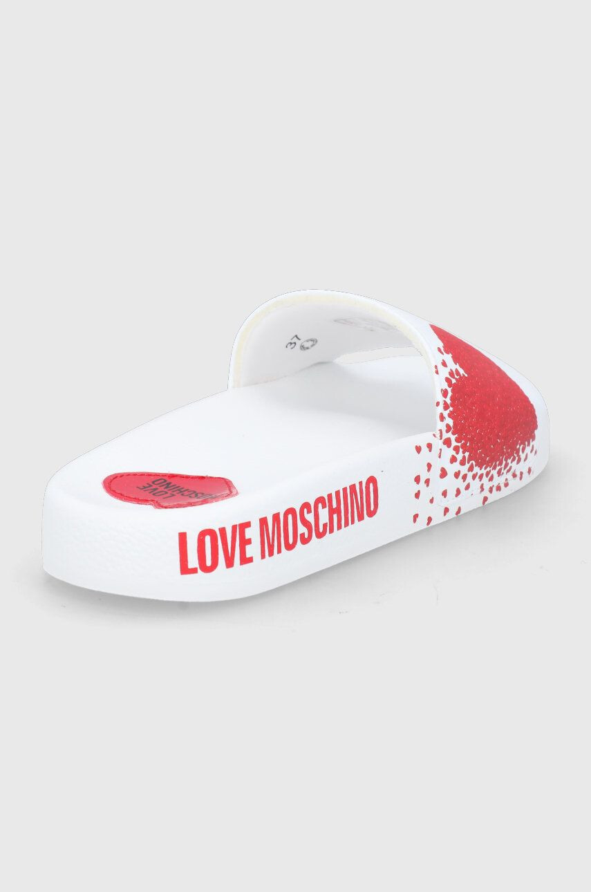 Love Moschino Чехли - Pepit.bg