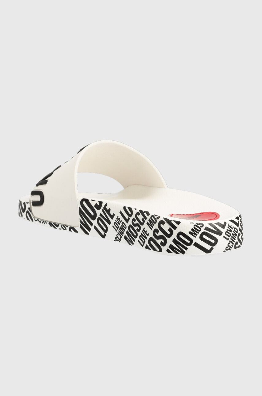 Love Moschino Чехли в бяло JA28112G0GI17100 - Pepit.bg
