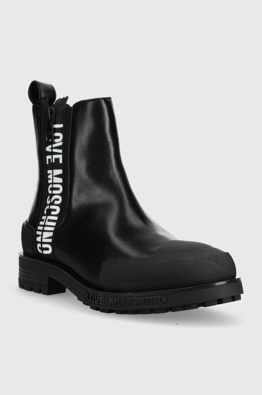Love Moschino Кожени боти челси в черно с равна подметка - Pepit.bg