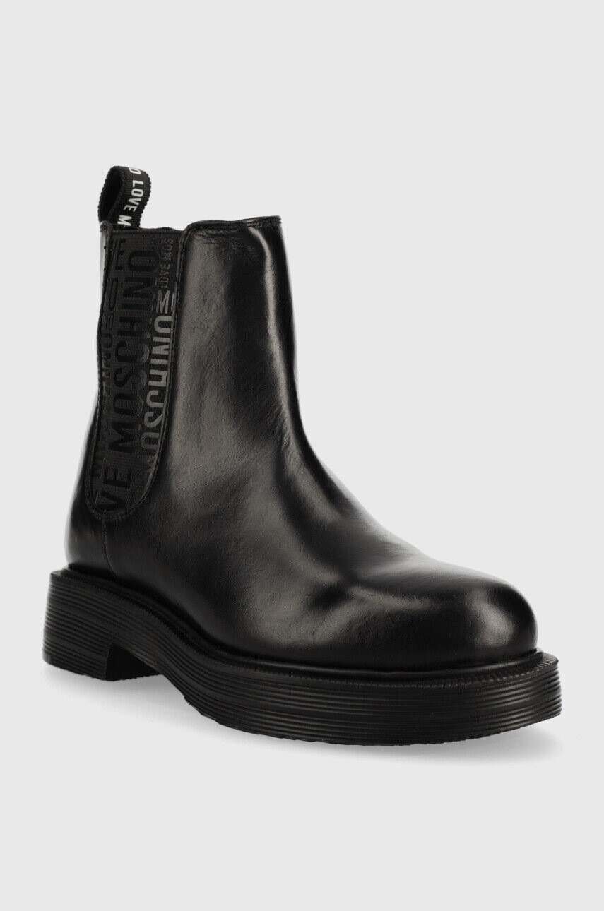 Love Moschino Кожени боти челси в черно с равна подметка - Pepit.bg