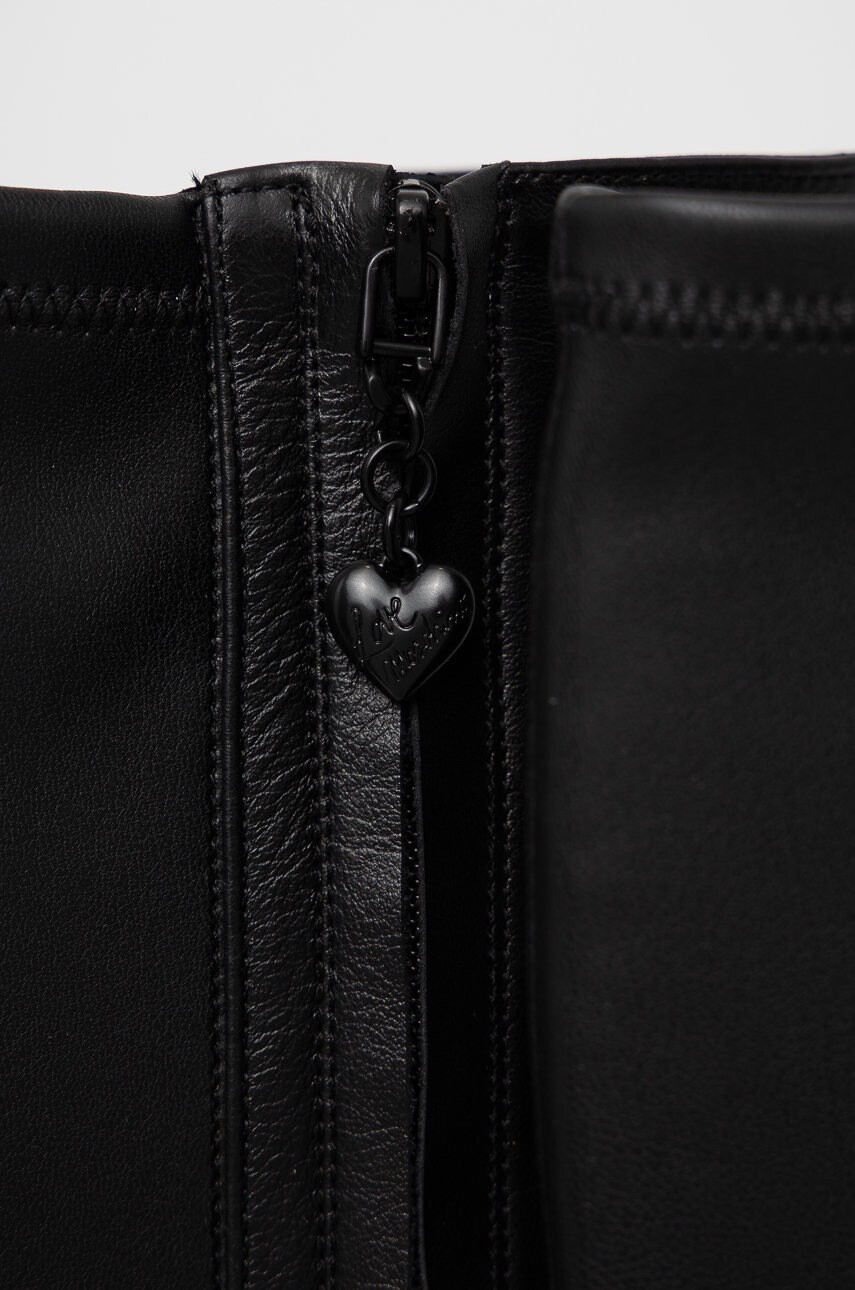 Love Moschino Кожени ботуши - Pepit.bg