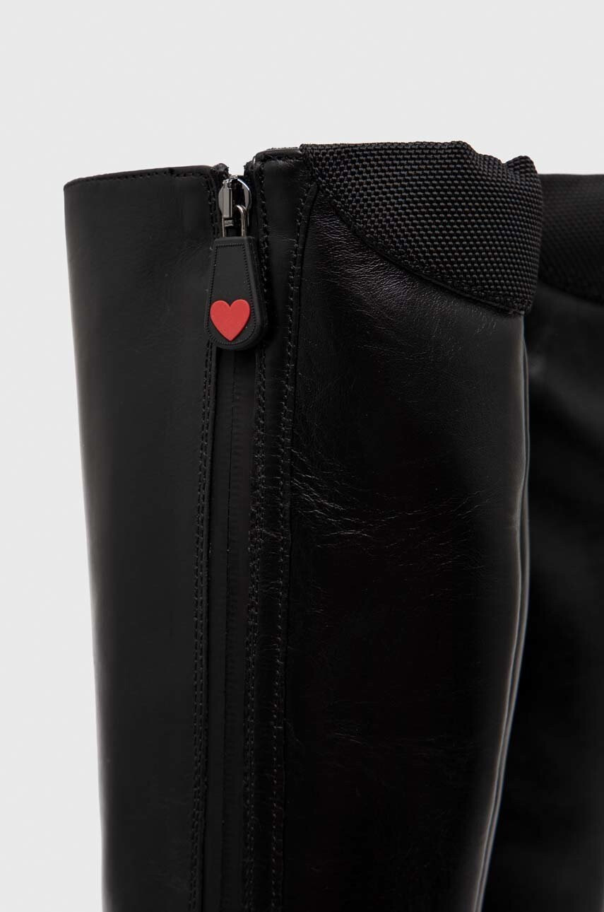 Love Moschino Кожени ботуши в черно с платформа - Pepit.bg