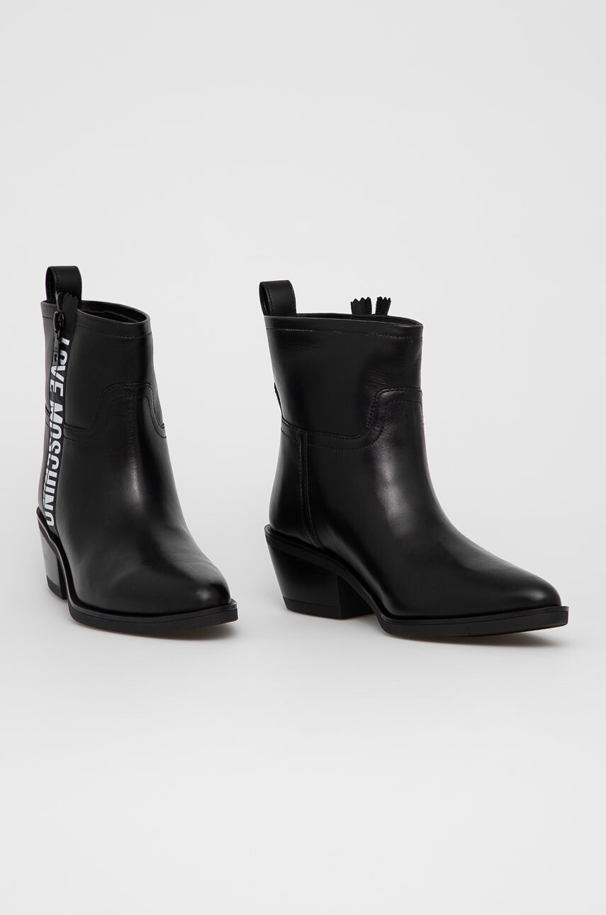 Love Moschino Кожени каубойски ботуши - Pepit.bg