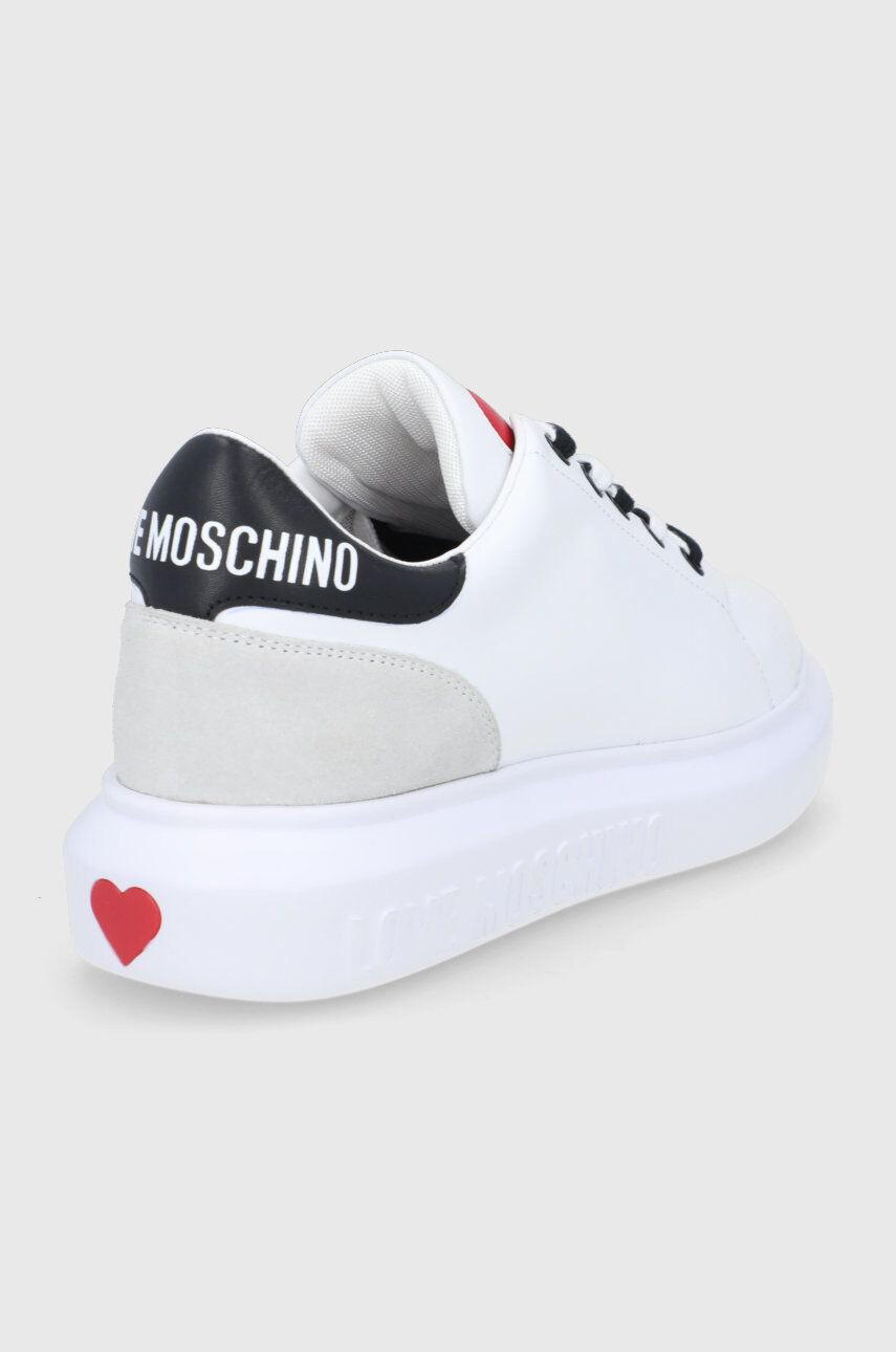 Love Moschino Кожени обувки в бяло - Pepit.bg