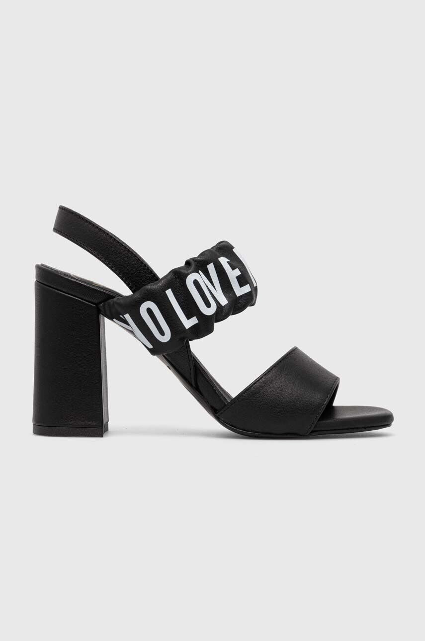 Love Moschino Кожени сандали в черно JA16358G0GIE0000 - Pepit.bg