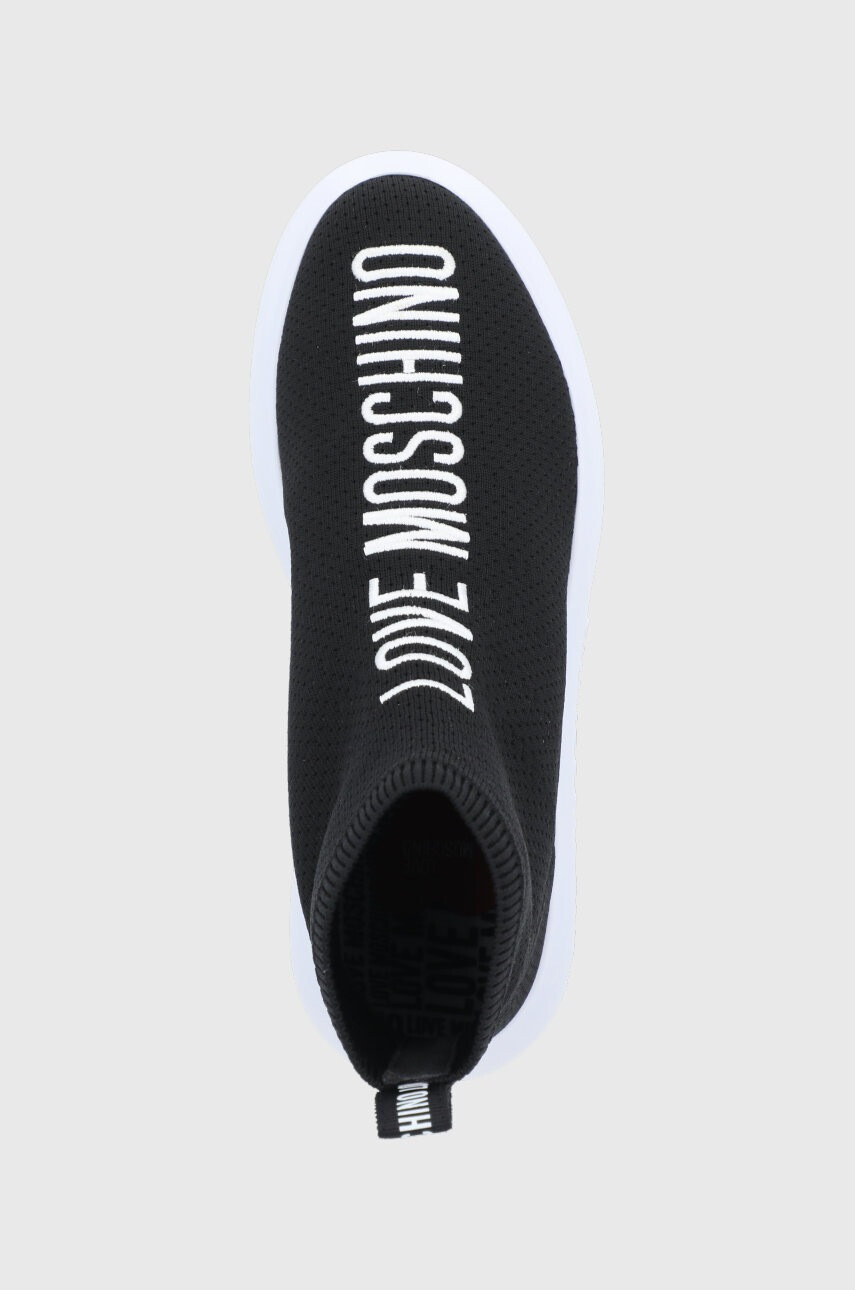 Love Moschino Обувки в черно с платформа - Pepit.bg