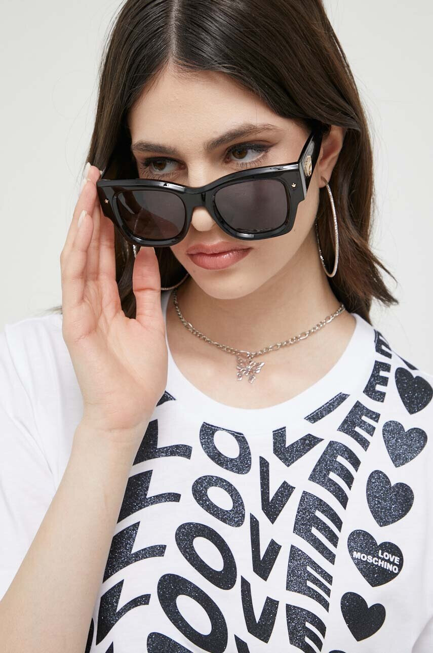 Love Moschino Памучна тениска в бяло - Pepit.bg