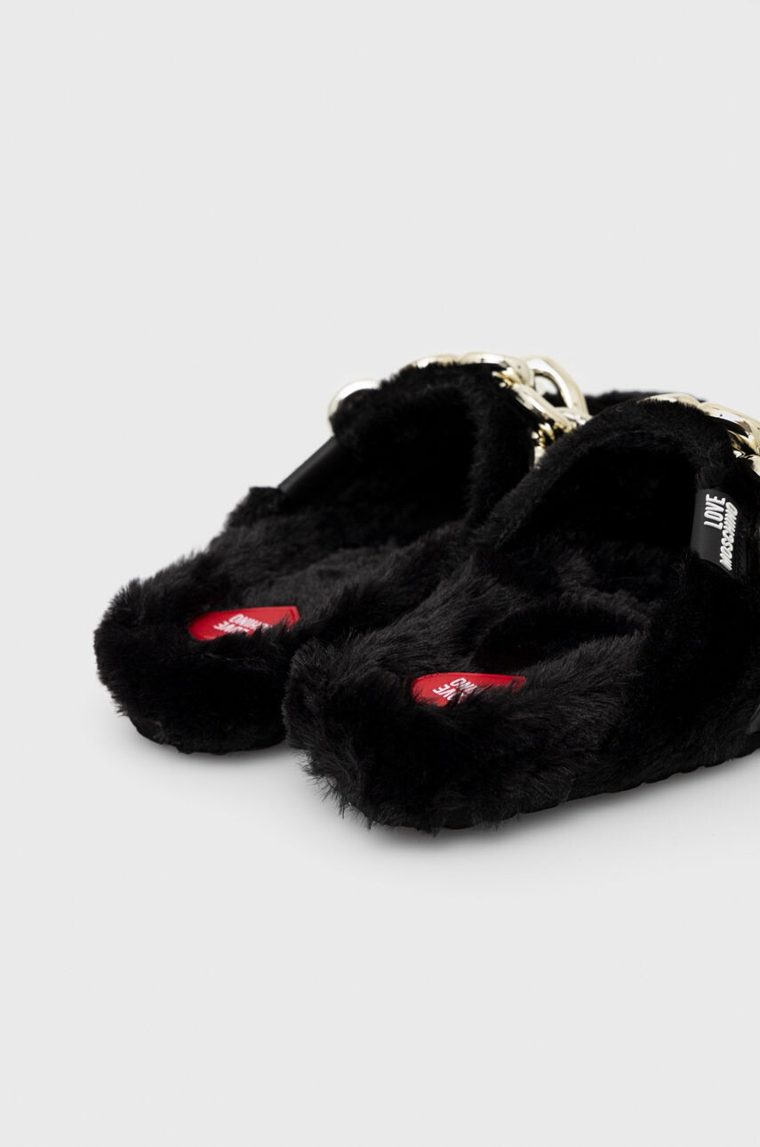 Love Moschino Пантофи в черно - Pepit.bg