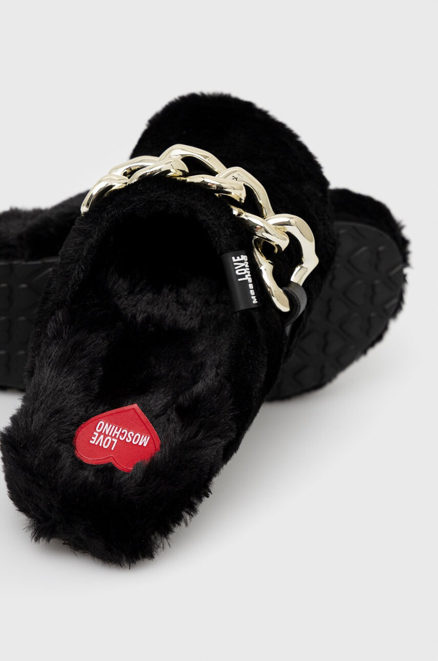 Love Moschino Пантофи в черно - Pepit.bg