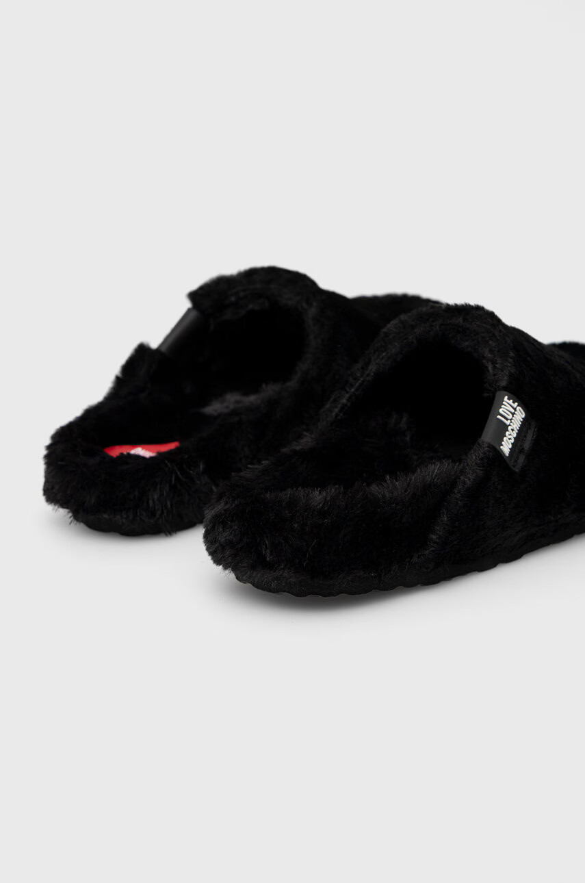 Love Moschino Пантофи в черно - Pepit.bg