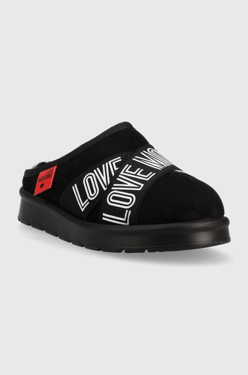 Love Moschino Пантофи в черно - Pepit.bg