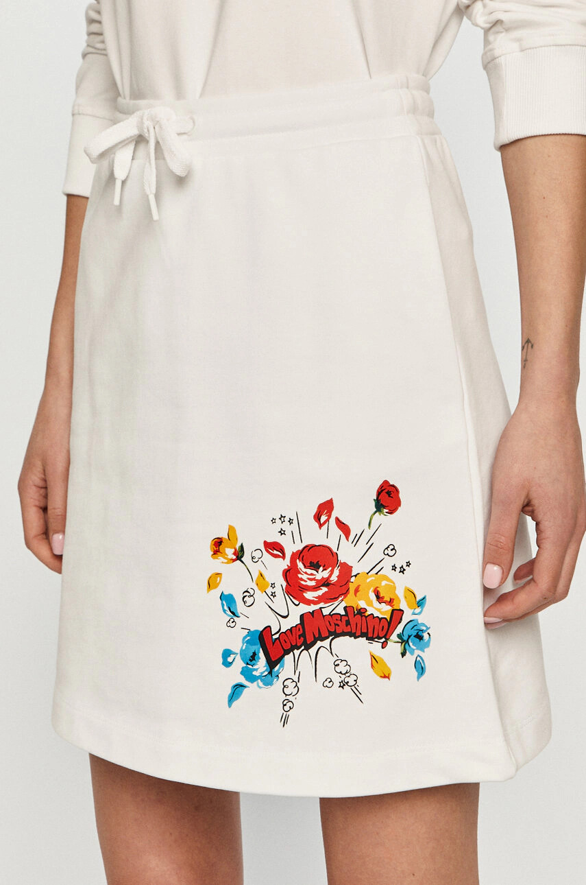 Love Moschino Пола - Pepit.bg