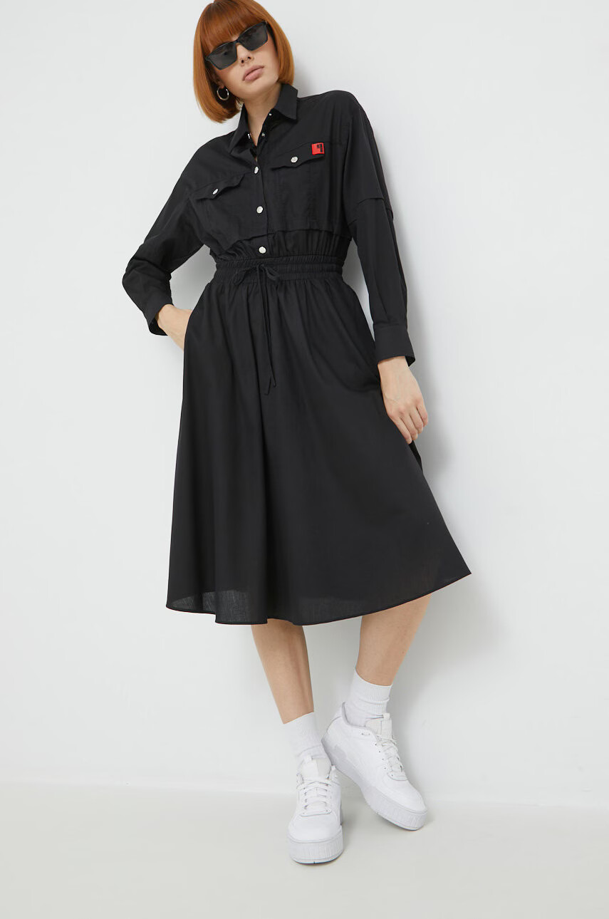 Love Moschino Рокля в черно среднодълъг модел разкроен модел - Pepit.bg