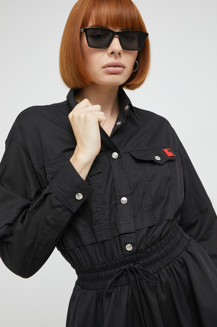 Love Moschino Рокля в черно среднодълъг модел разкроен модел - Pepit.bg