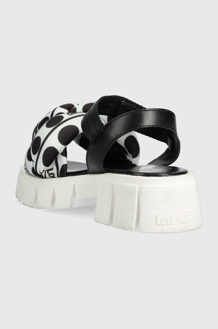 Love Moschino Сандали в черно с платформа JA16256G0GIW010A - Pepit.bg