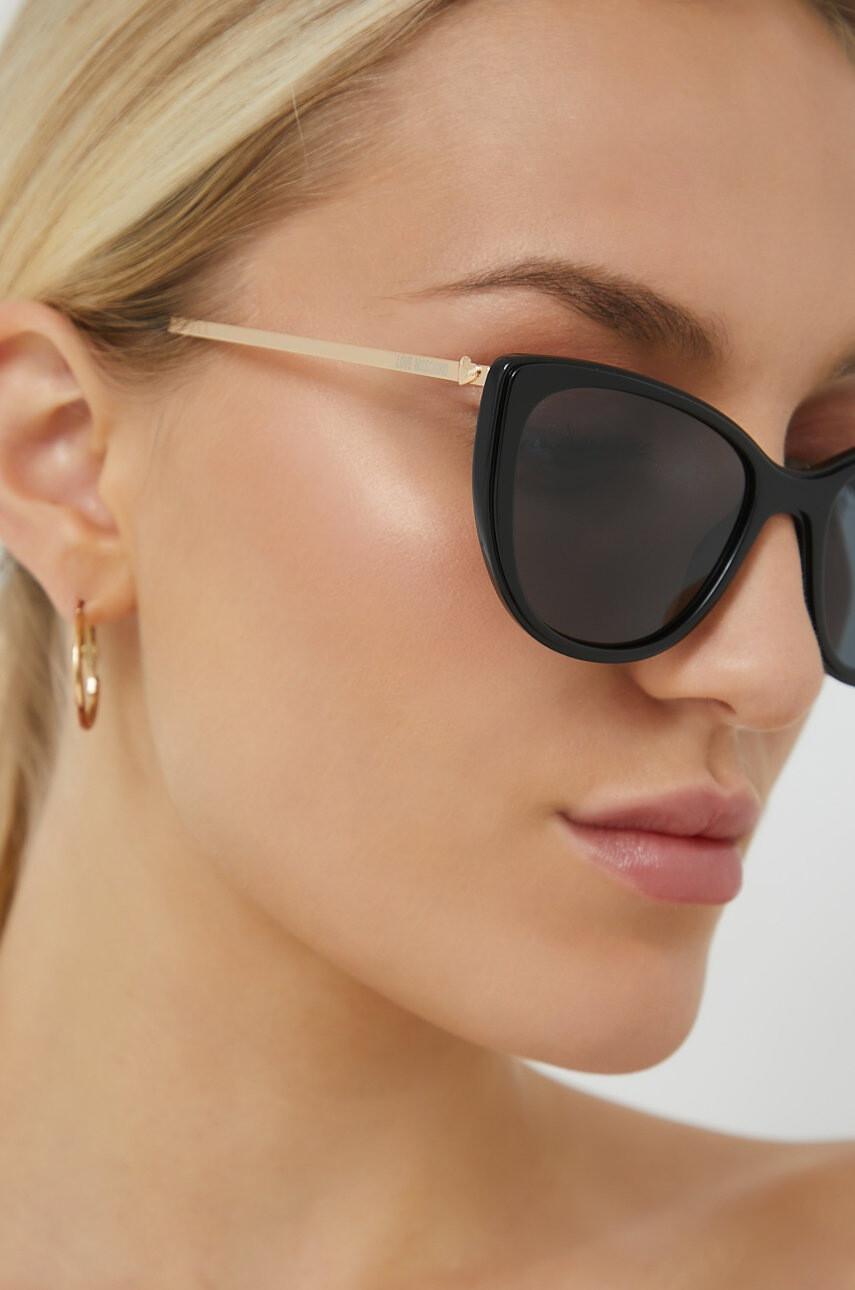 Love Moschino Слънчеви очила - Pepit.bg