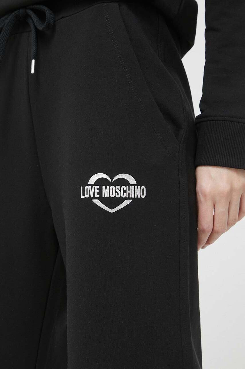 Love Moschino Спортен панталон в черно - Pepit.bg