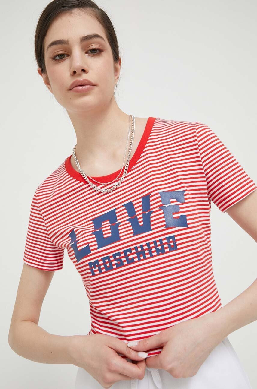 Love Moschino Тениска в червено - Pepit.bg
