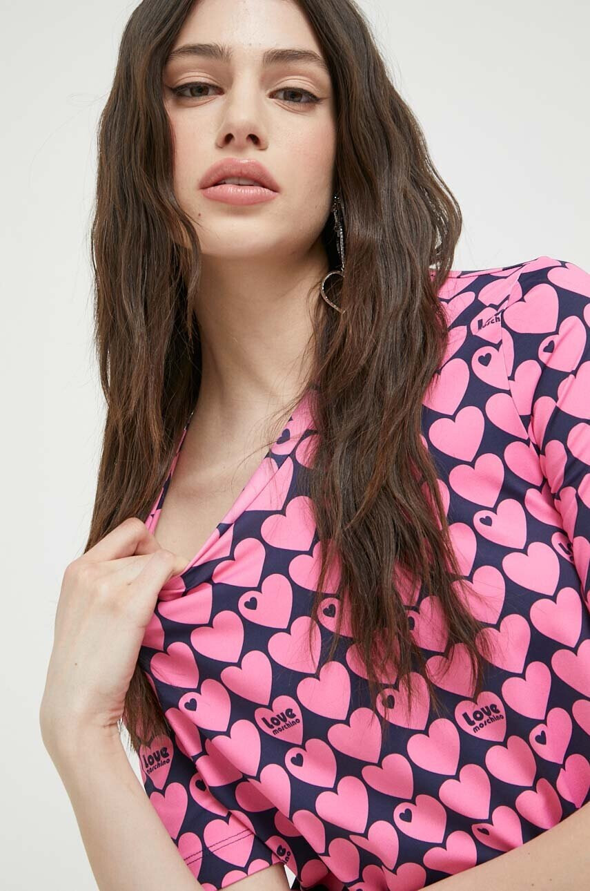 Love Moschino Тениска в розово - Pepit.bg