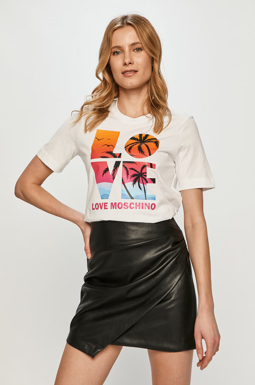 Love Moschino Тениска в бяло - Pepit.bg