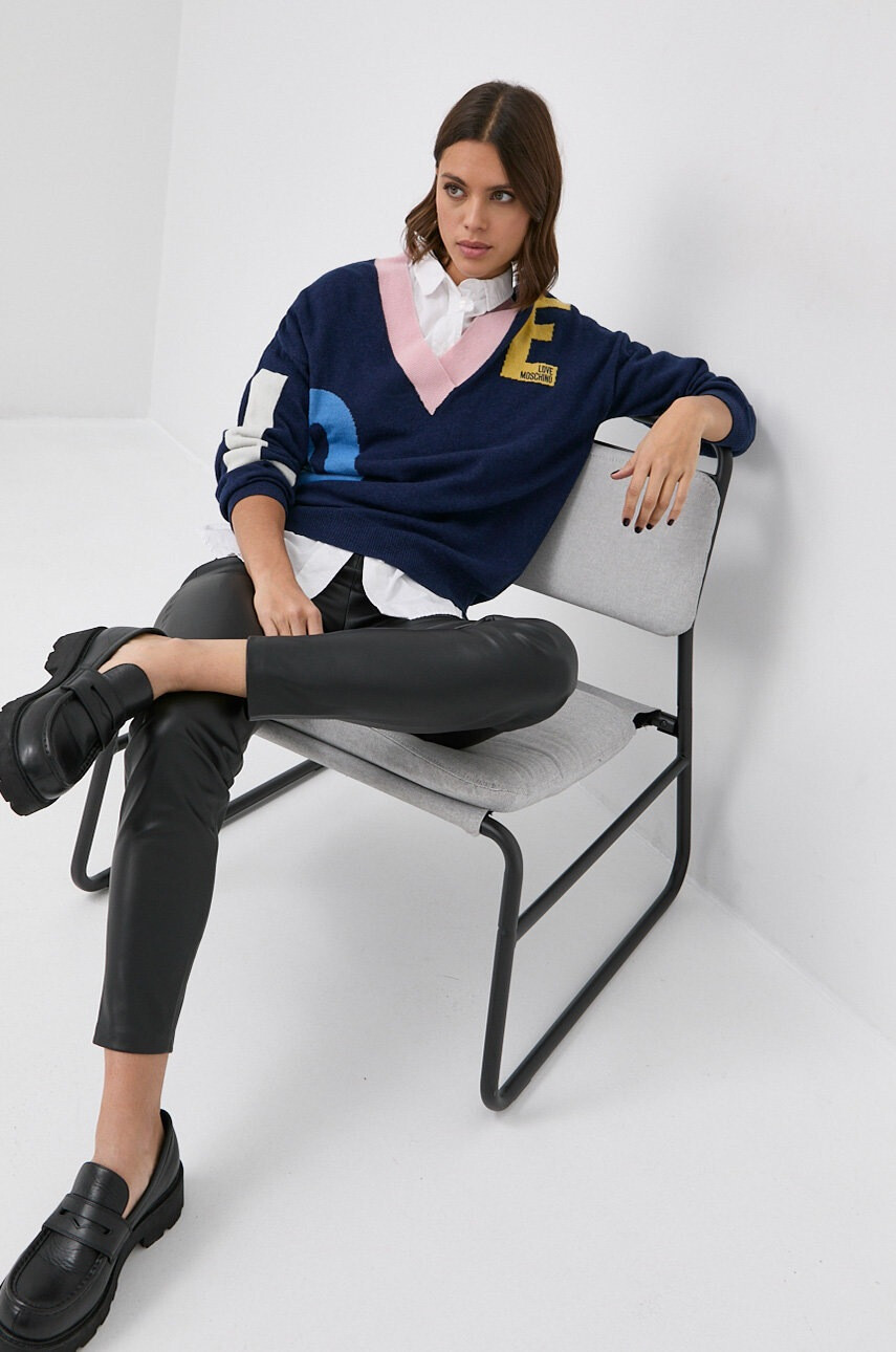 Love Moschino Вълнен пуловер - Pepit.bg