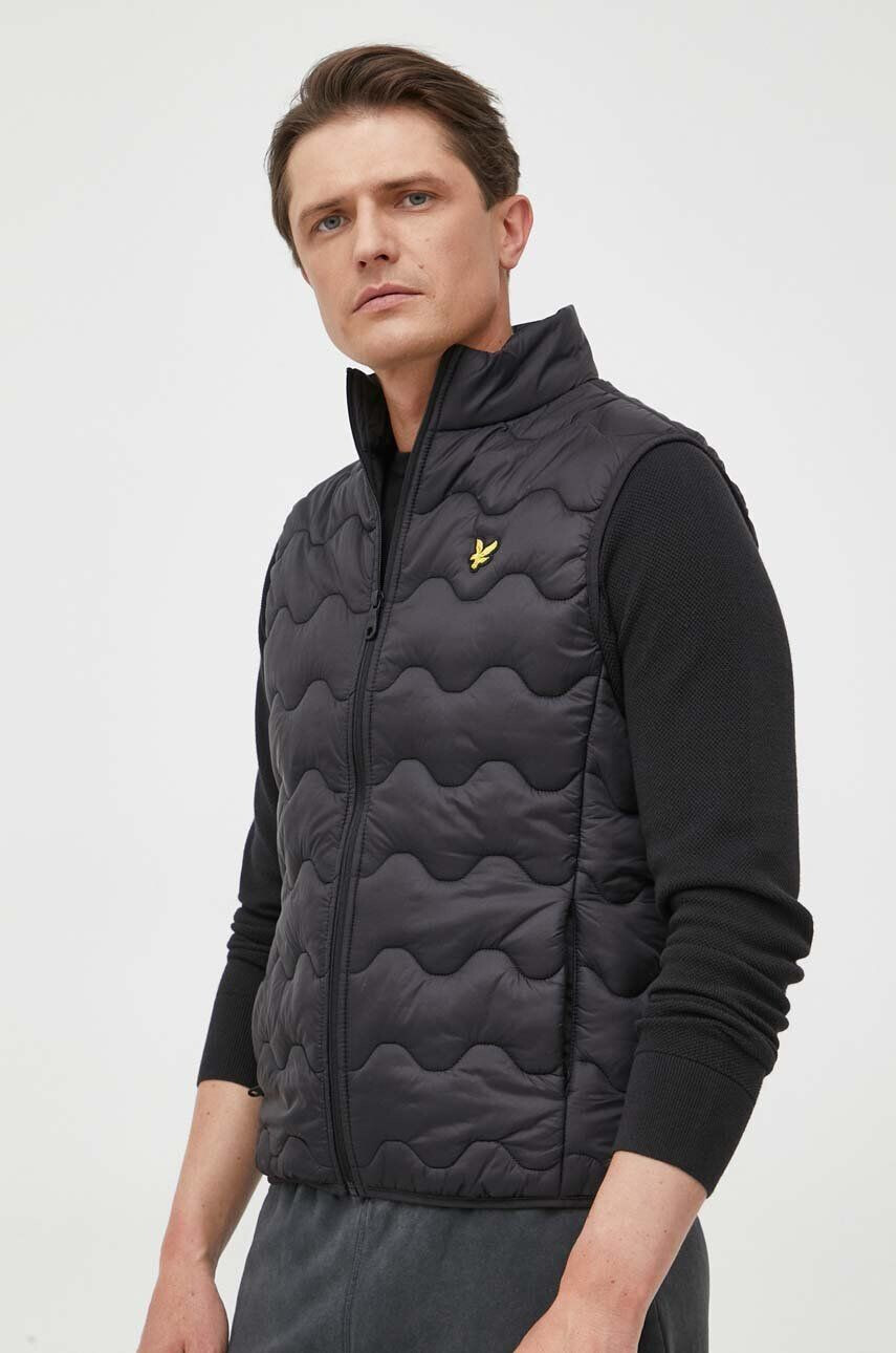 Lyle & Scott Елек мъжки в черно преходен модел - Pepit.bg