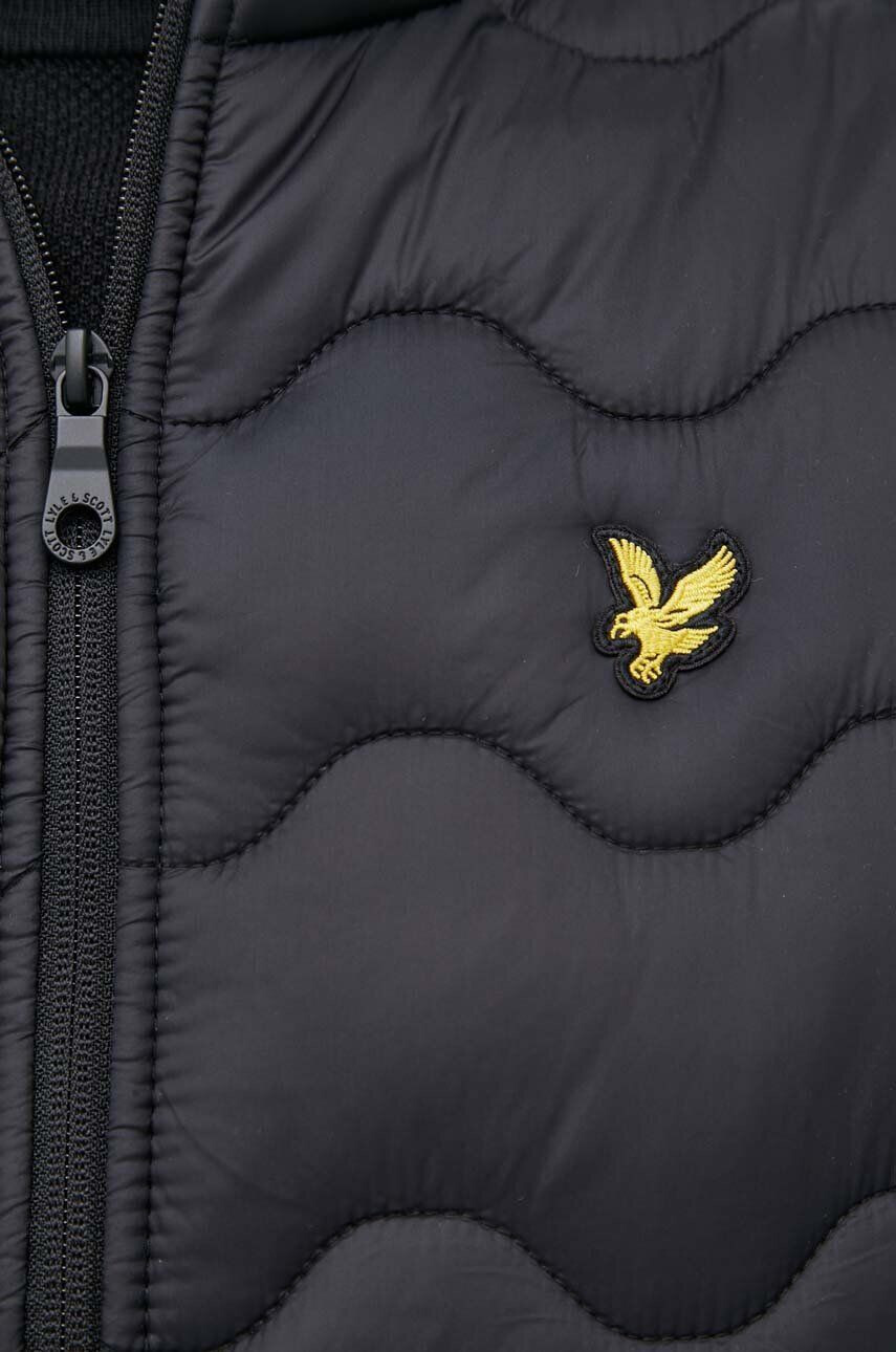 Lyle & Scott Елек мъжки в черно преходен модел - Pepit.bg