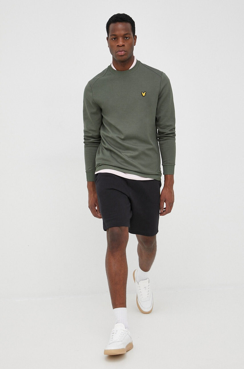 Lyle & Scott Памучен къс панталон мъжко в черно - Pepit.bg