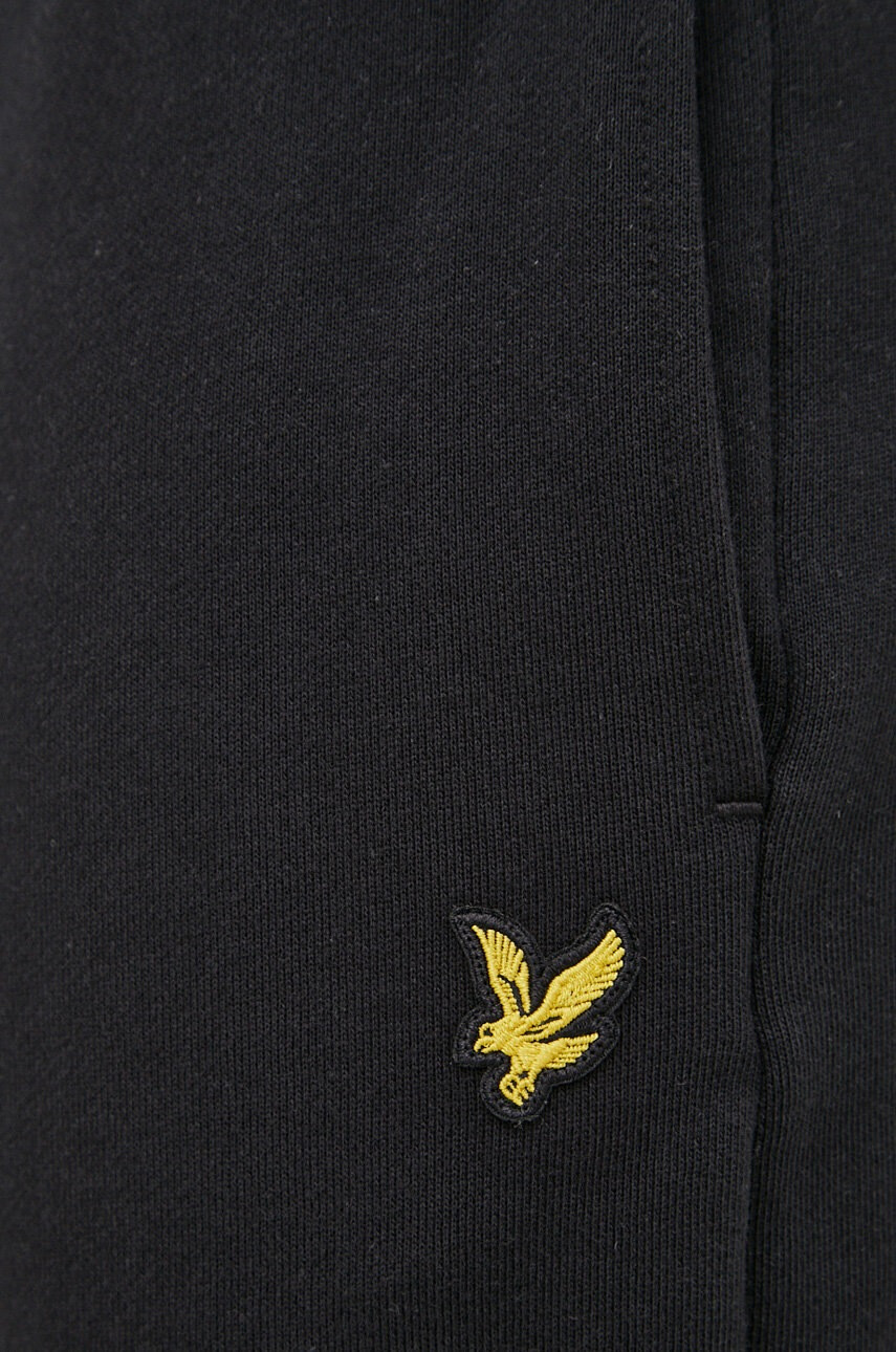 Lyle & Scott Памучен къс панталон мъжко в черно - Pepit.bg